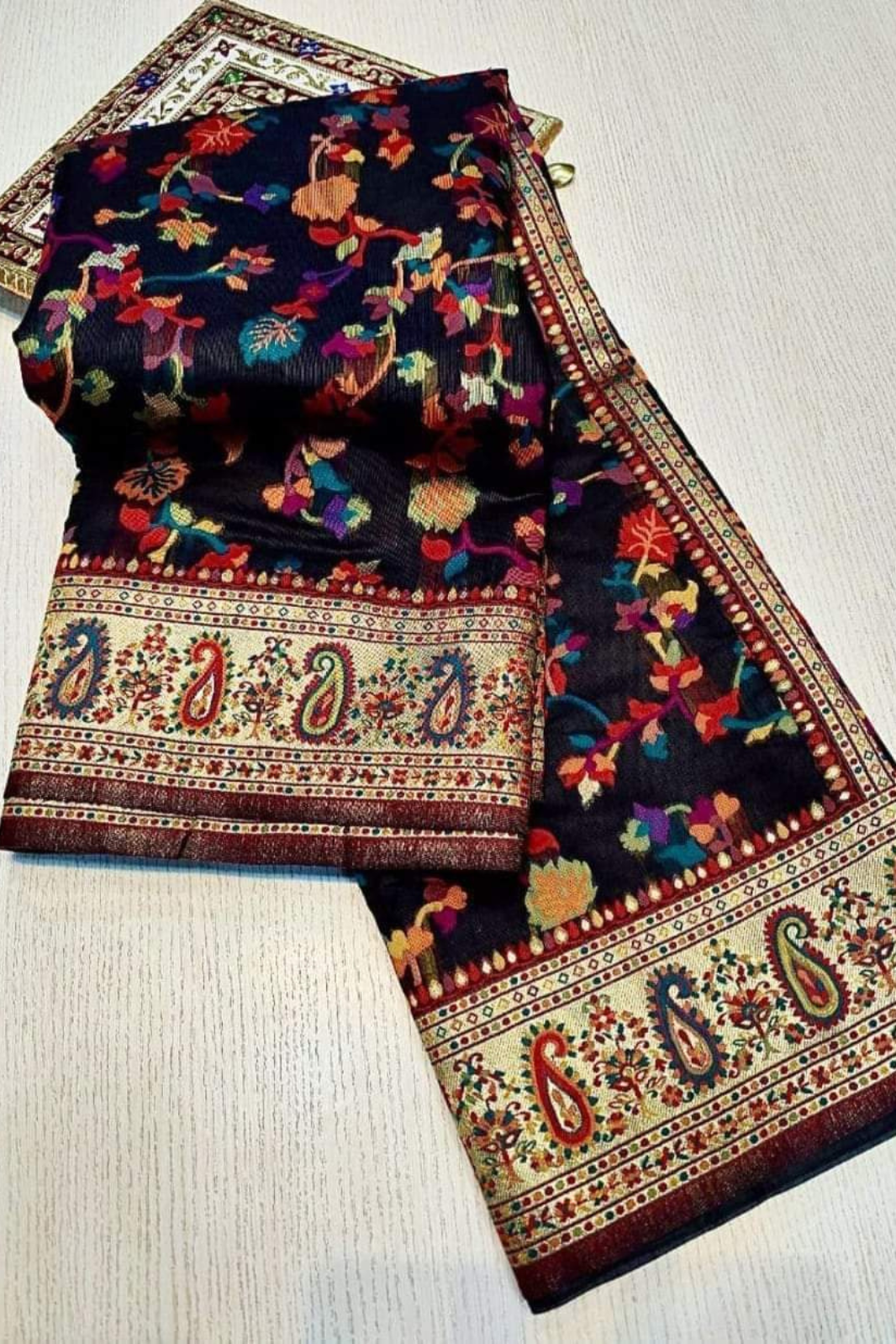 Exotic Collection Of Rich Resham Kashmiri  Kani Weaving Saree