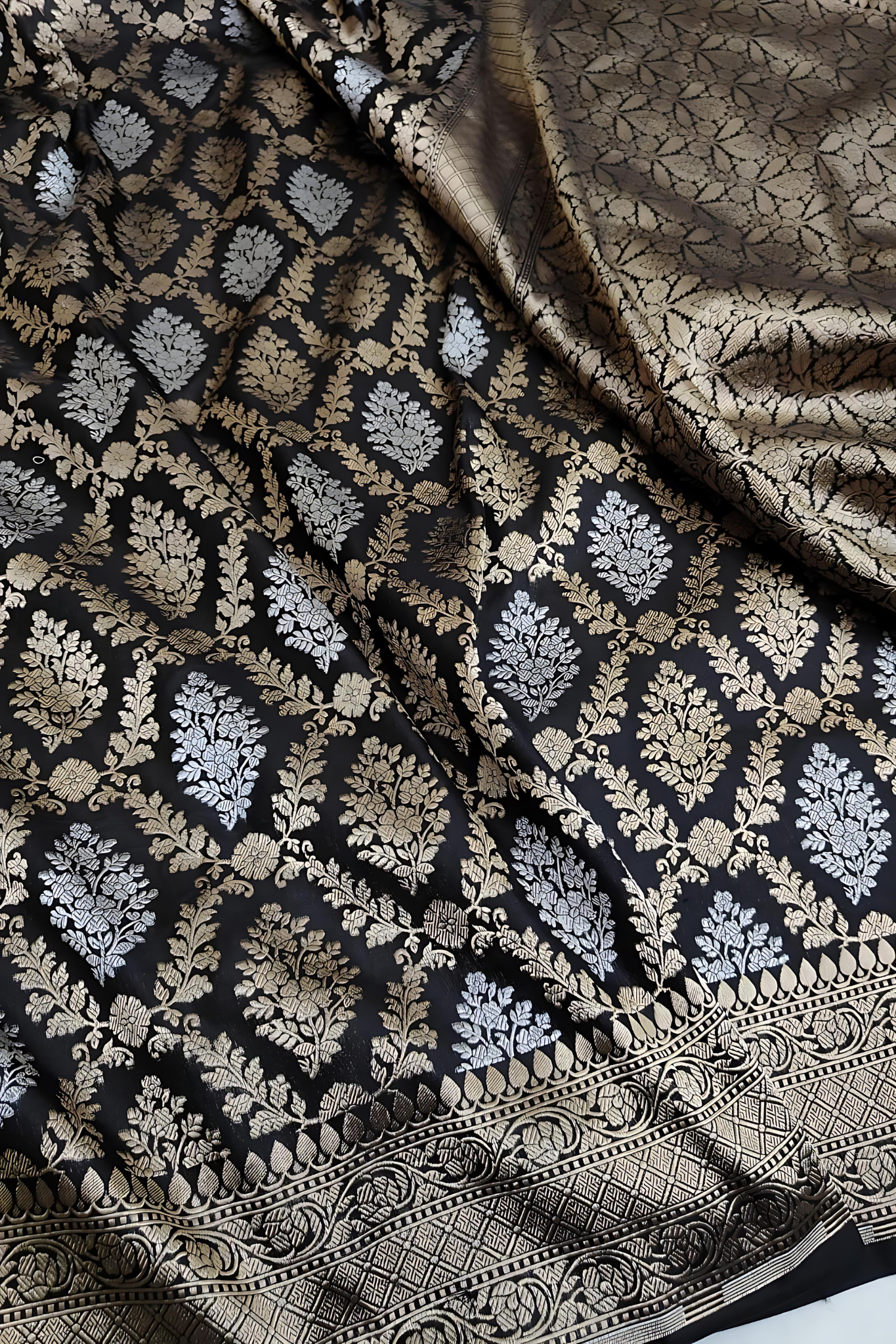 Sona Rupa Banarasi Silk Saree With Blouse