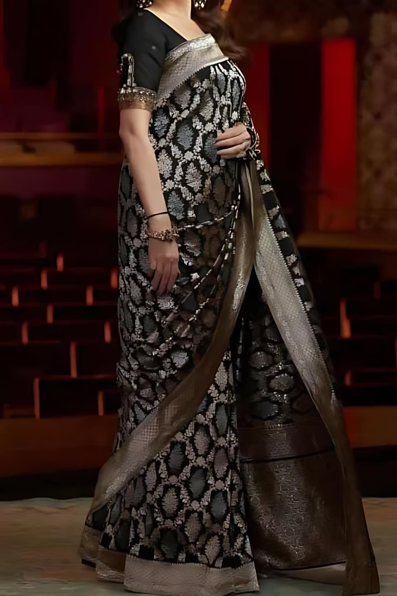 Sona Rupa Banarasi Silk Saree With Blouse