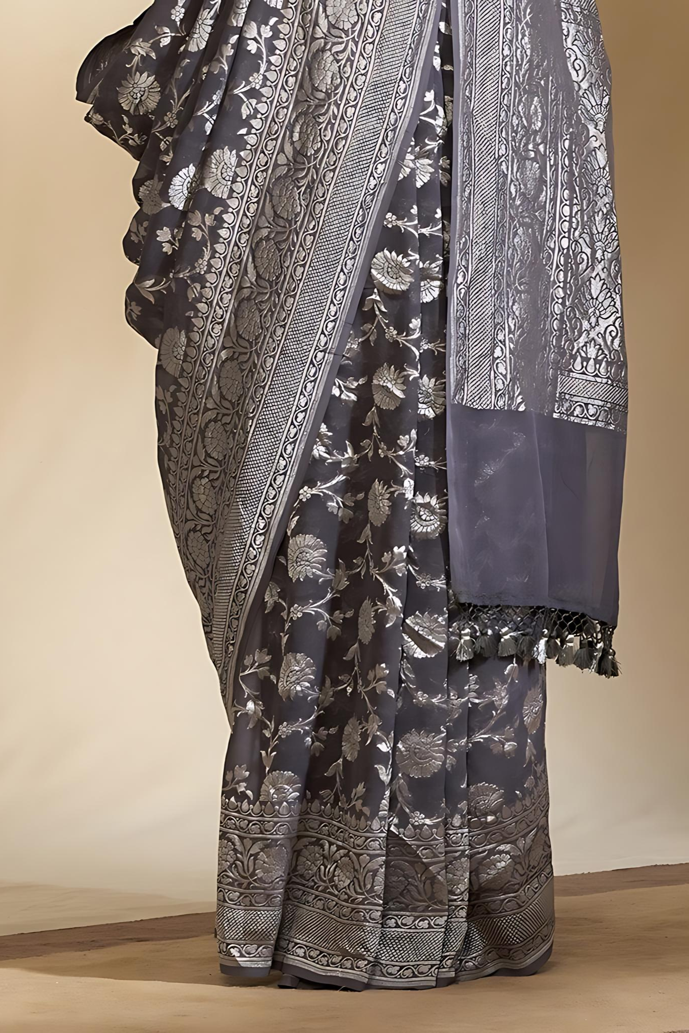 Charcoai Greyi Pure Banarasi Khaddi Georgette Saree