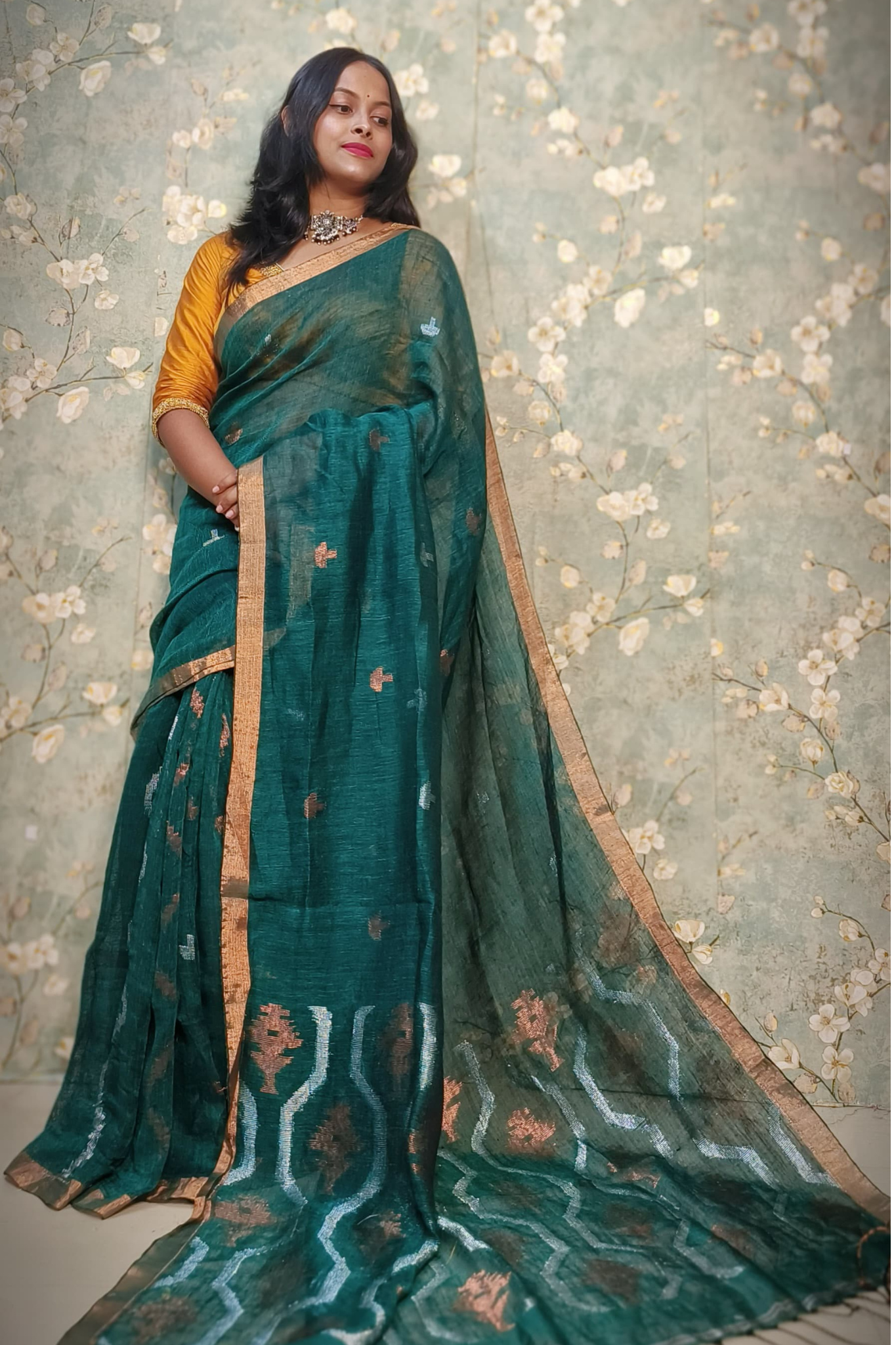 Bottle Green Pure Linen Bangal Handloom Saree