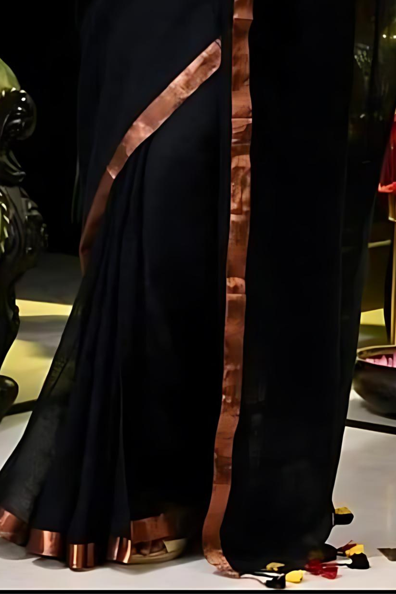 Bold Black Pure Linen Bangal Handloom Saree