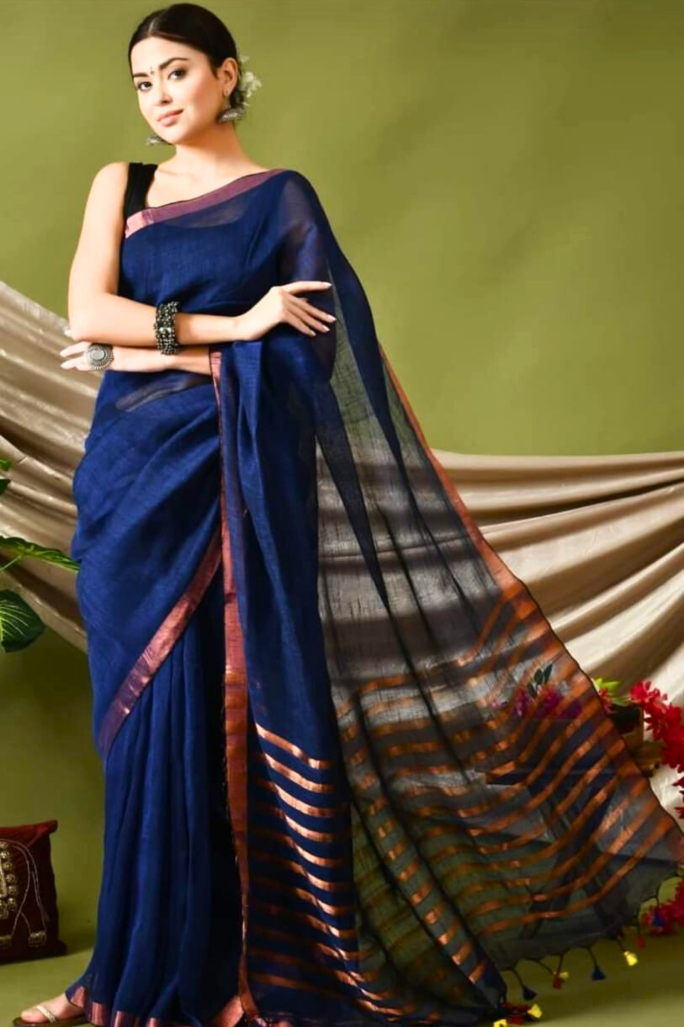 Carbon Blue Pure Linen Bangal Handloom Saree