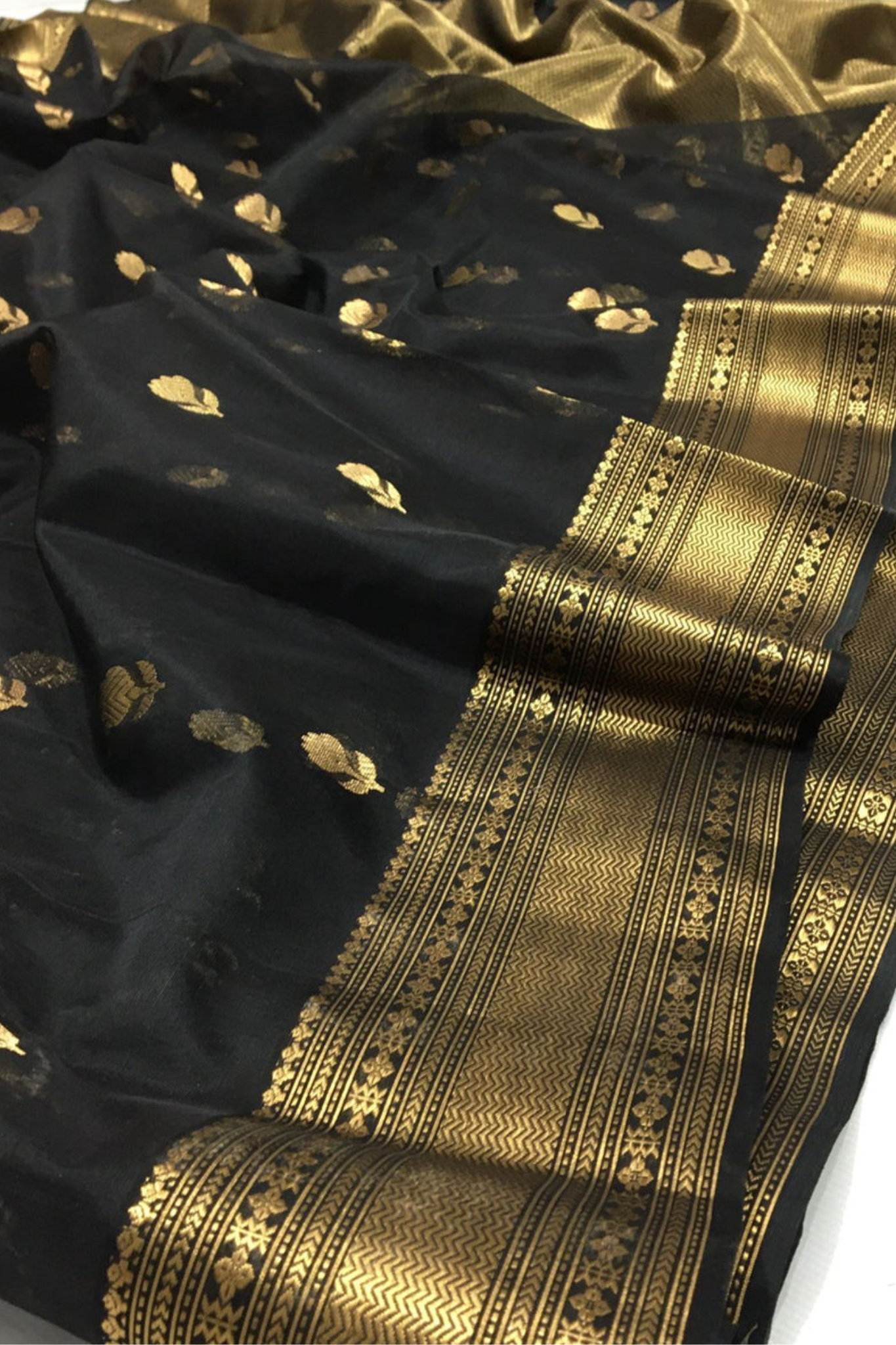 Bold Black Traditional Chanderi Pure Silk Saree