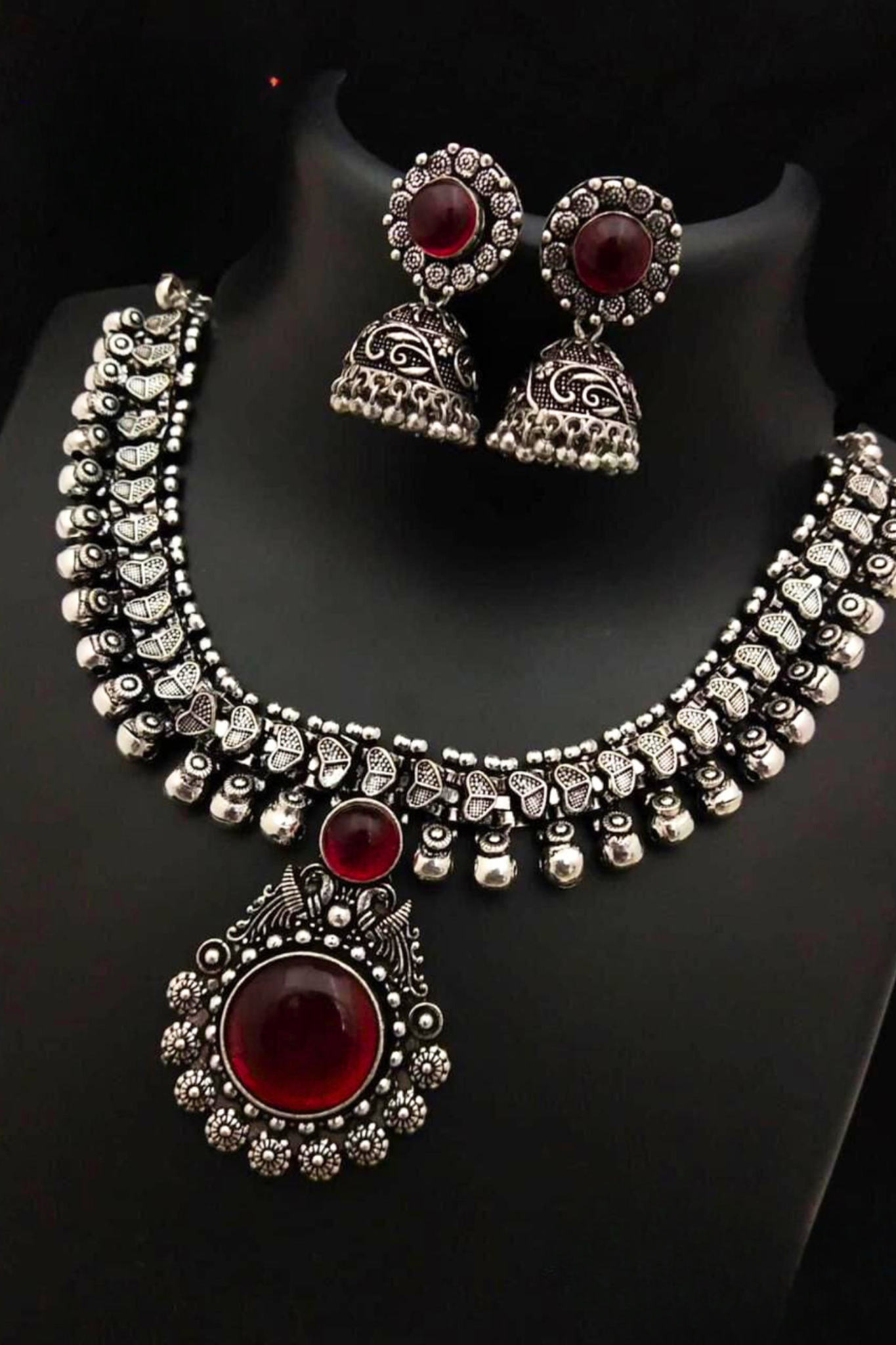 Kolhapuri Big Stone Necklace Set