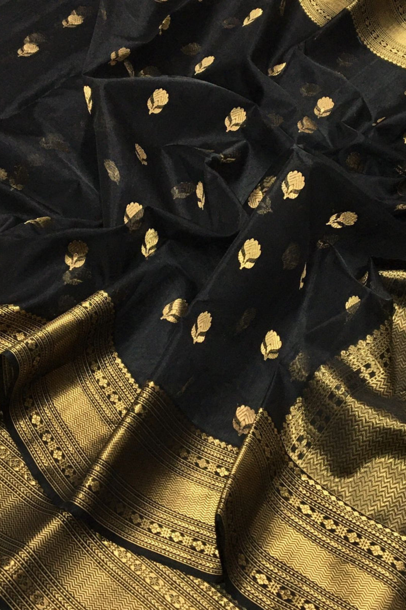 Bold Black Traditional Chanderi Pure Silk Saree