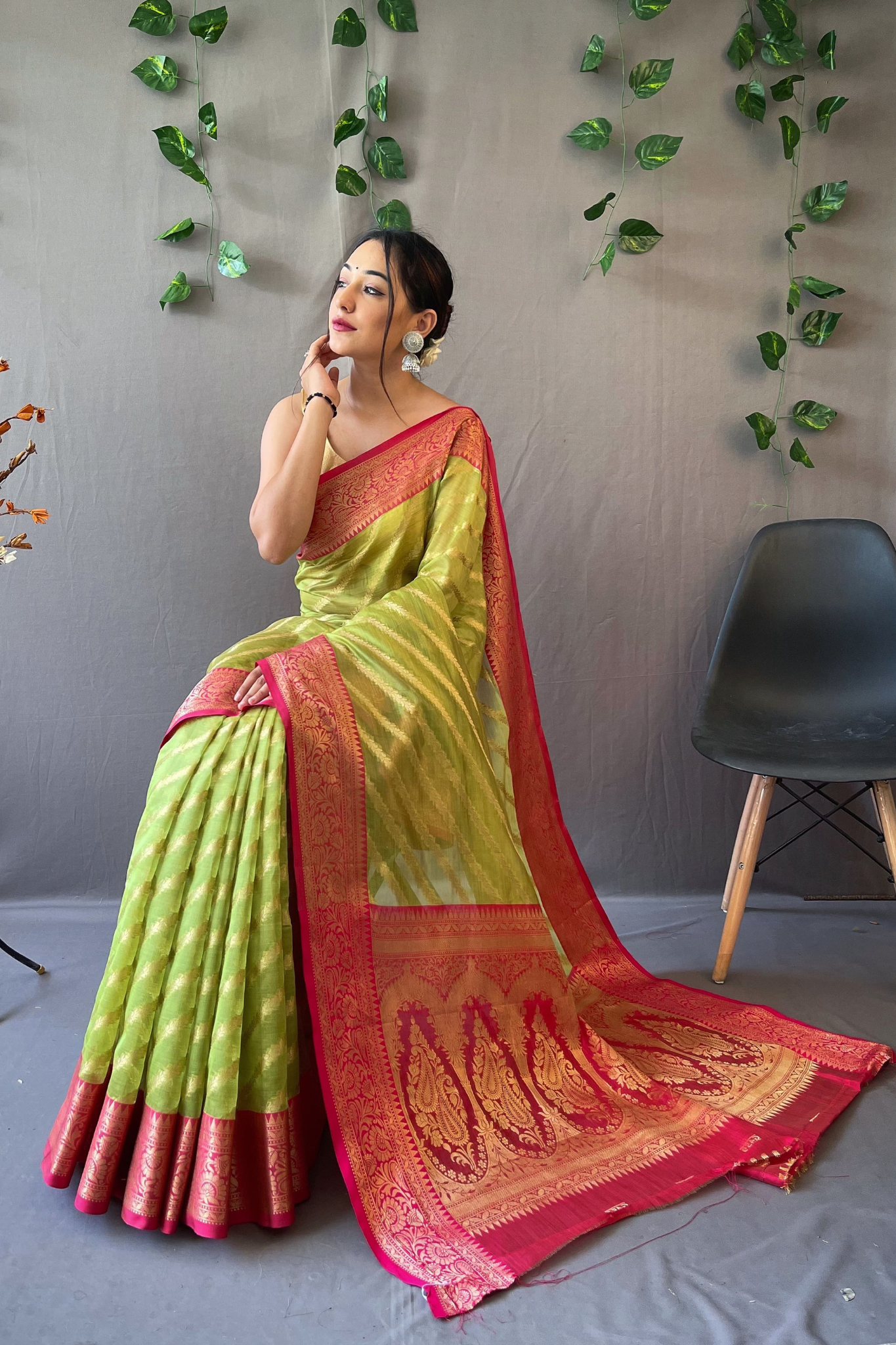 Light Mehndi Green Lehriya Banarasi Kora Silk Saree With Blouse