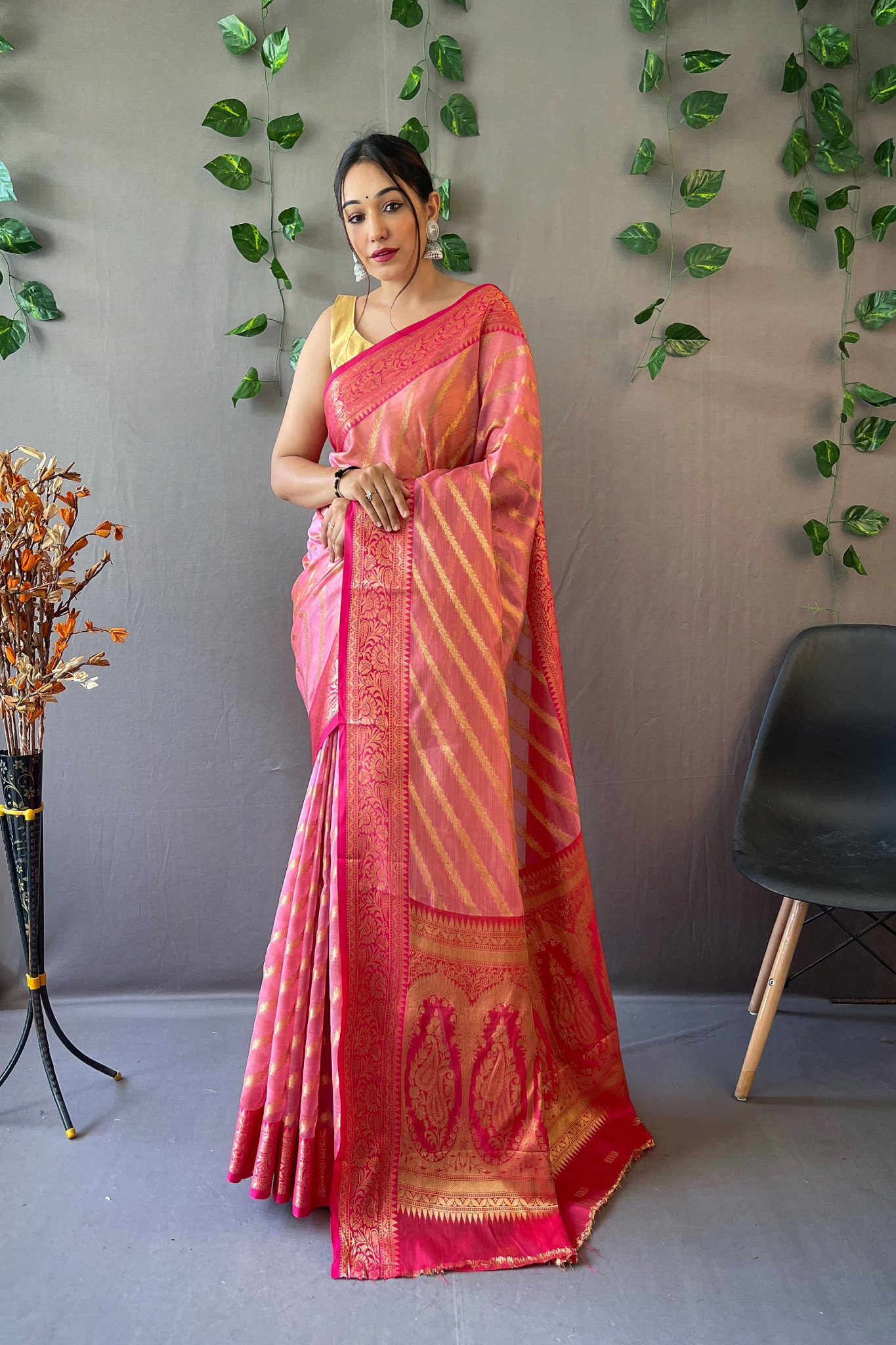 Flamingo Pink Lehriya Banarasi Kora Silk Sarees With Blouse