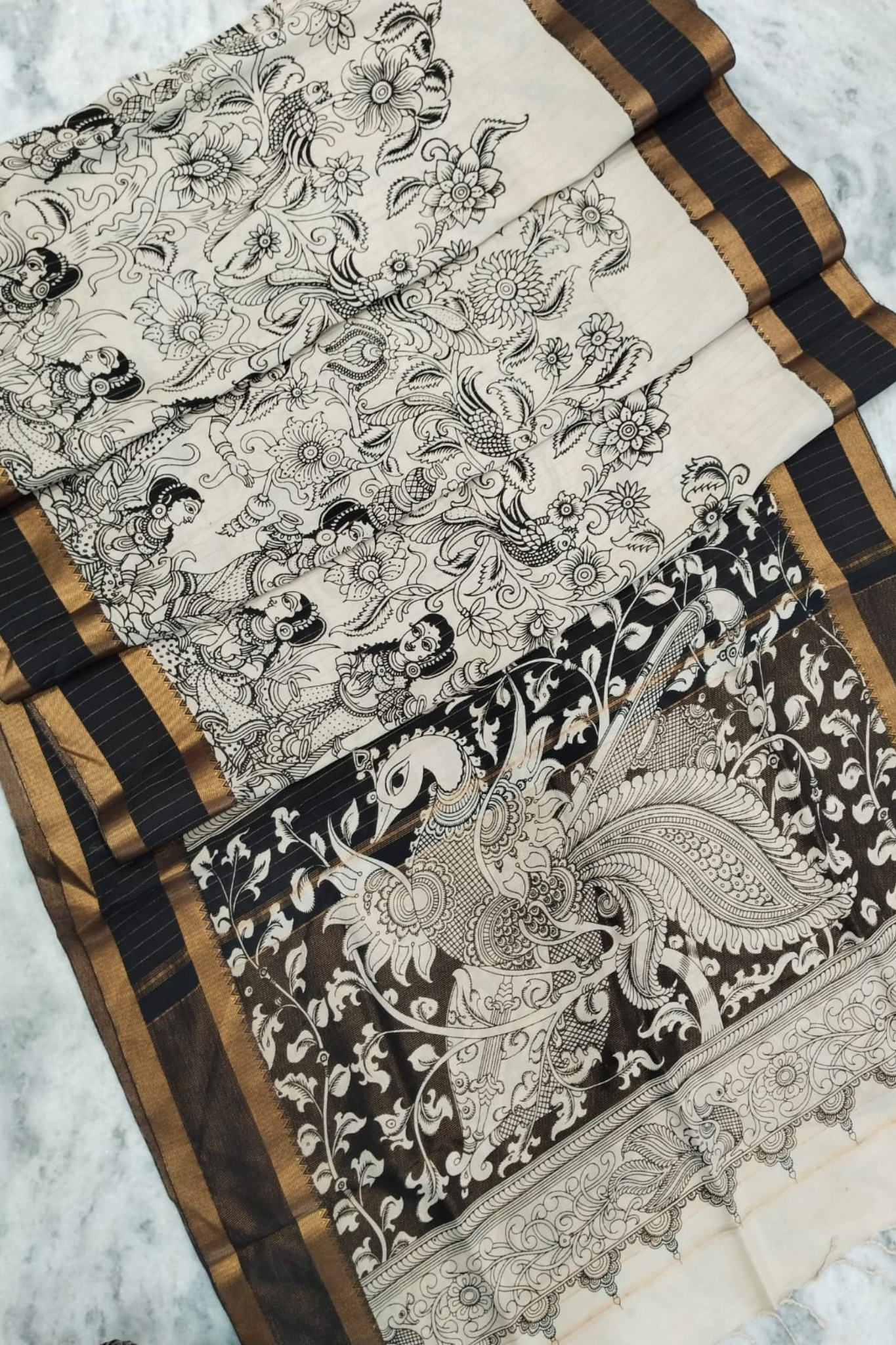 Monochrome Handpainted Pen Kalamkari Silk Saree – Dancing Figurines & Peacock Design