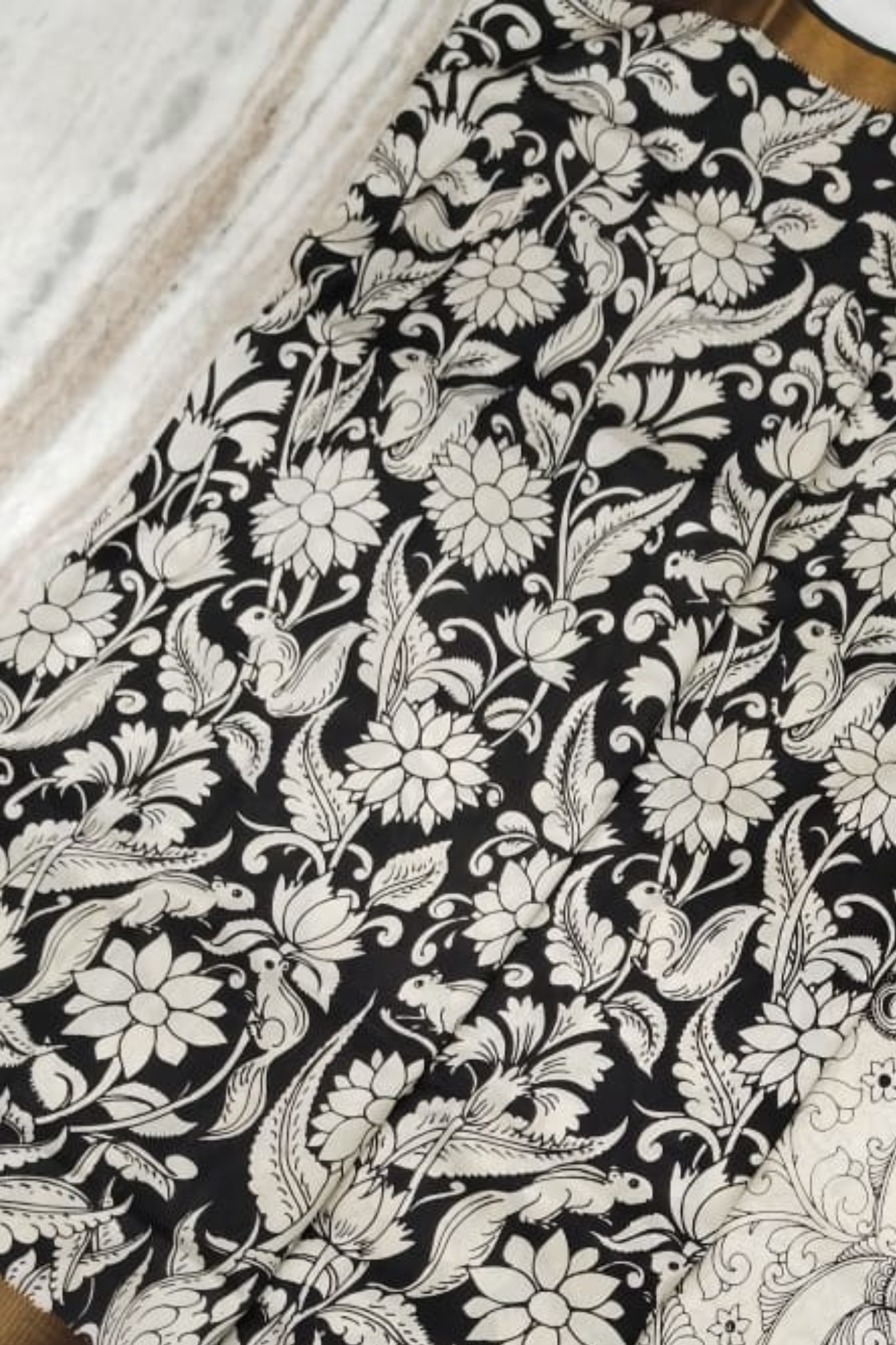 Monochrome Pen Kalamkari Silk Saree with Floral Body & Double Peacock Pallu