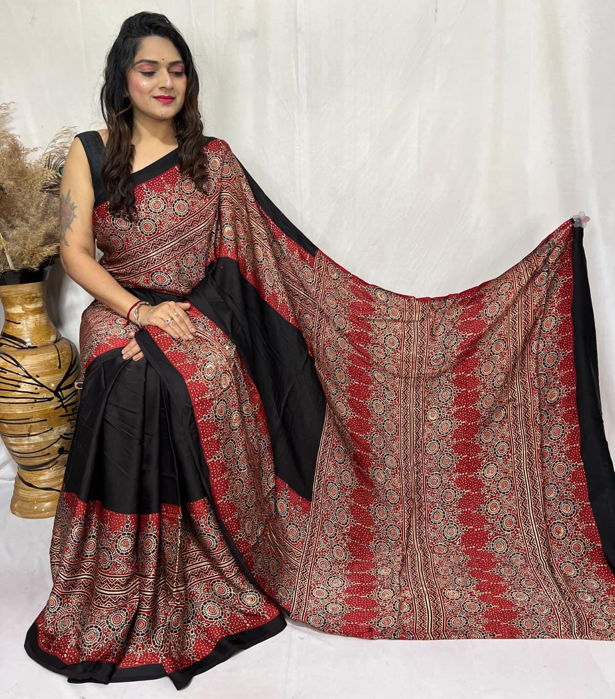 PURE MODAL HANDBLOCK PRINTED NATURAL DYE AJARAKH SILK SAREES WITH BLOUSE 🌹
