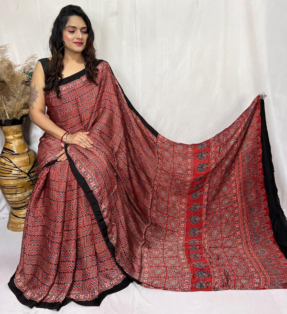 PURE MODAL HANDBLOCK PRINTED NATURAL DYE AJARAKH SILK SAREES WITH BLOUSE 🌹